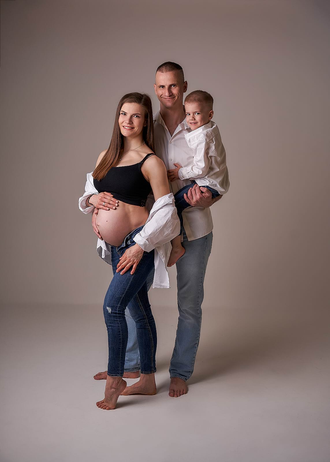 Kismama fotózás a győri Studio3 bérelhető fotóstúdióban 26