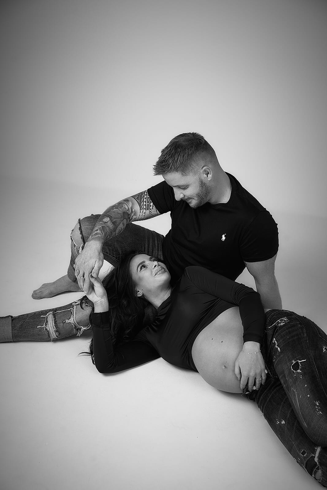 Kismama fotózás a győri Studio3 bérelhető fotóstúdióban 52